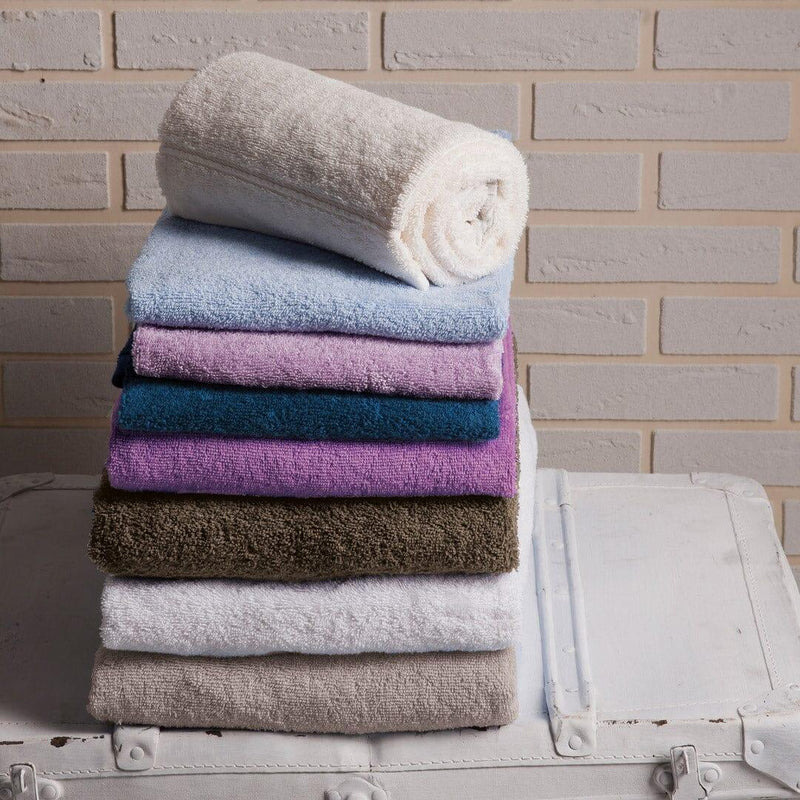 Asciugamani di spugna: quali scegliere per un’estate all’insegna del comfort - Amo La Casa Shop
