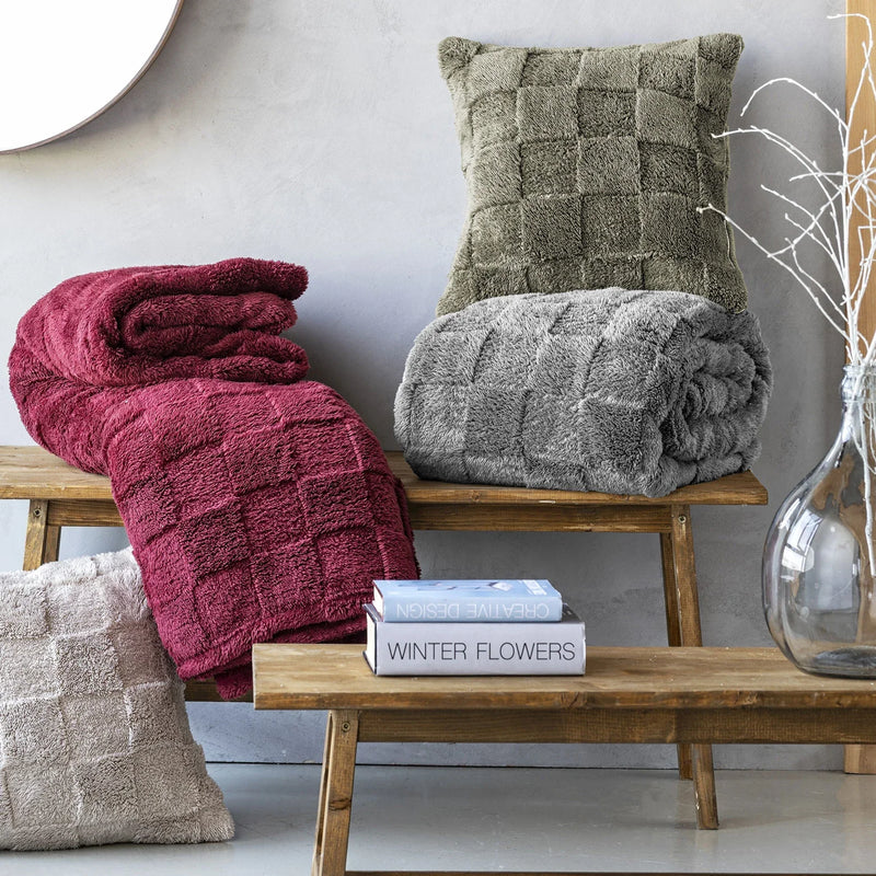 Coperta 250x200 cm Juniper Gin Tinta Unita Bordeaux - Amo La Casa Shop