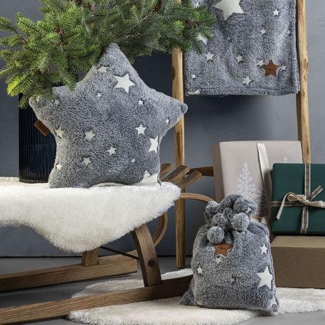 THUN® Coperta Con Borsa 70x100cm Abbracciami Star Glow in the Dark Blue - Amo La Casa Shop