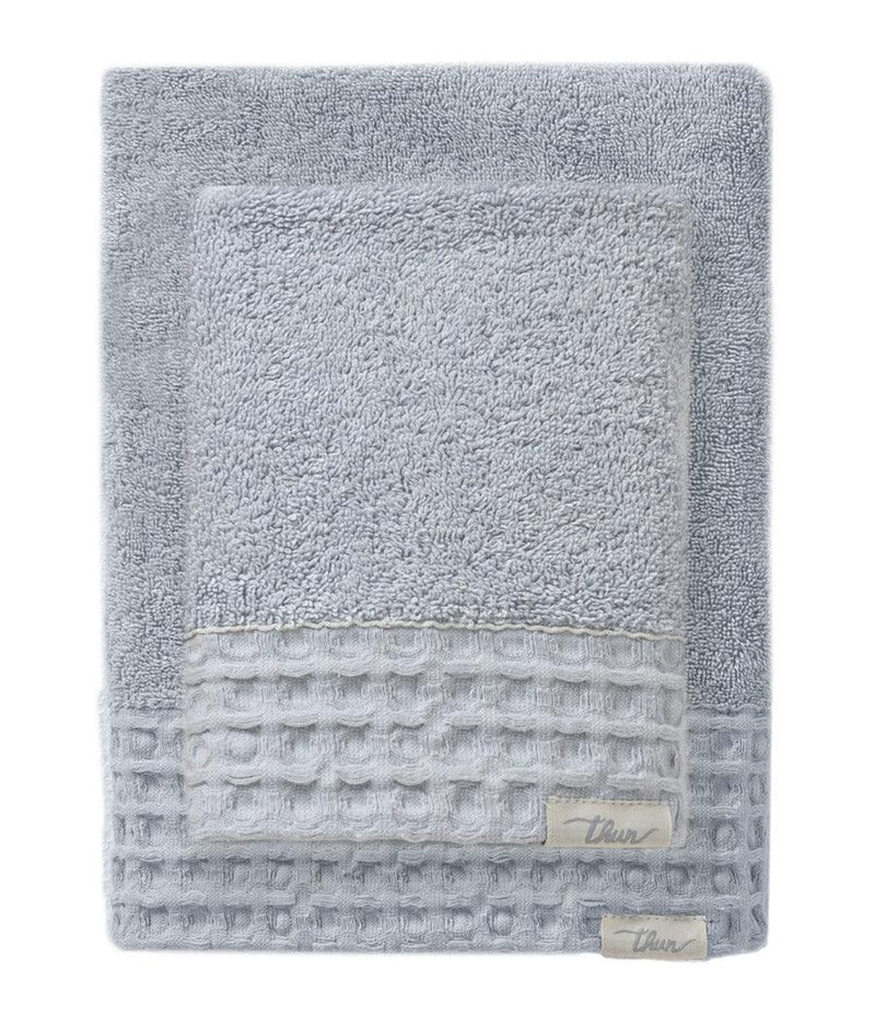THUN® Set 2 Asciugamani Iconic Elegance 40x60 + 60x100 cm Tinta Unita Light Blue - Amo La Casa Shop