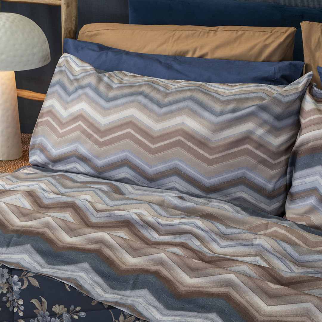 Completo Letto Matrimoniale in Cotone con Stampa - Fantasia Dream Me Ysidro Blue