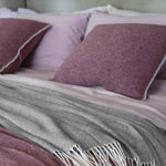 Tuscan Cottage Cuscino Roma Bamboo Melange Aubergine/Thyme 50x50 - Amo La Casa Shop