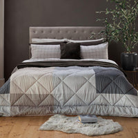 LUXURY COLLECTION DI MAESTRO Trapunta Matrimoniale Soffice 260x260 cm con Stampa - Fantasia Carter Grey - Amo La Casa Shop